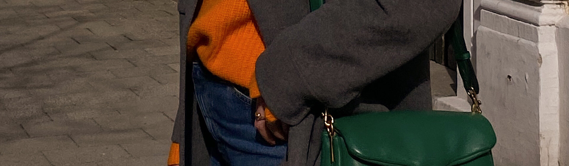Shoelove Orange Header